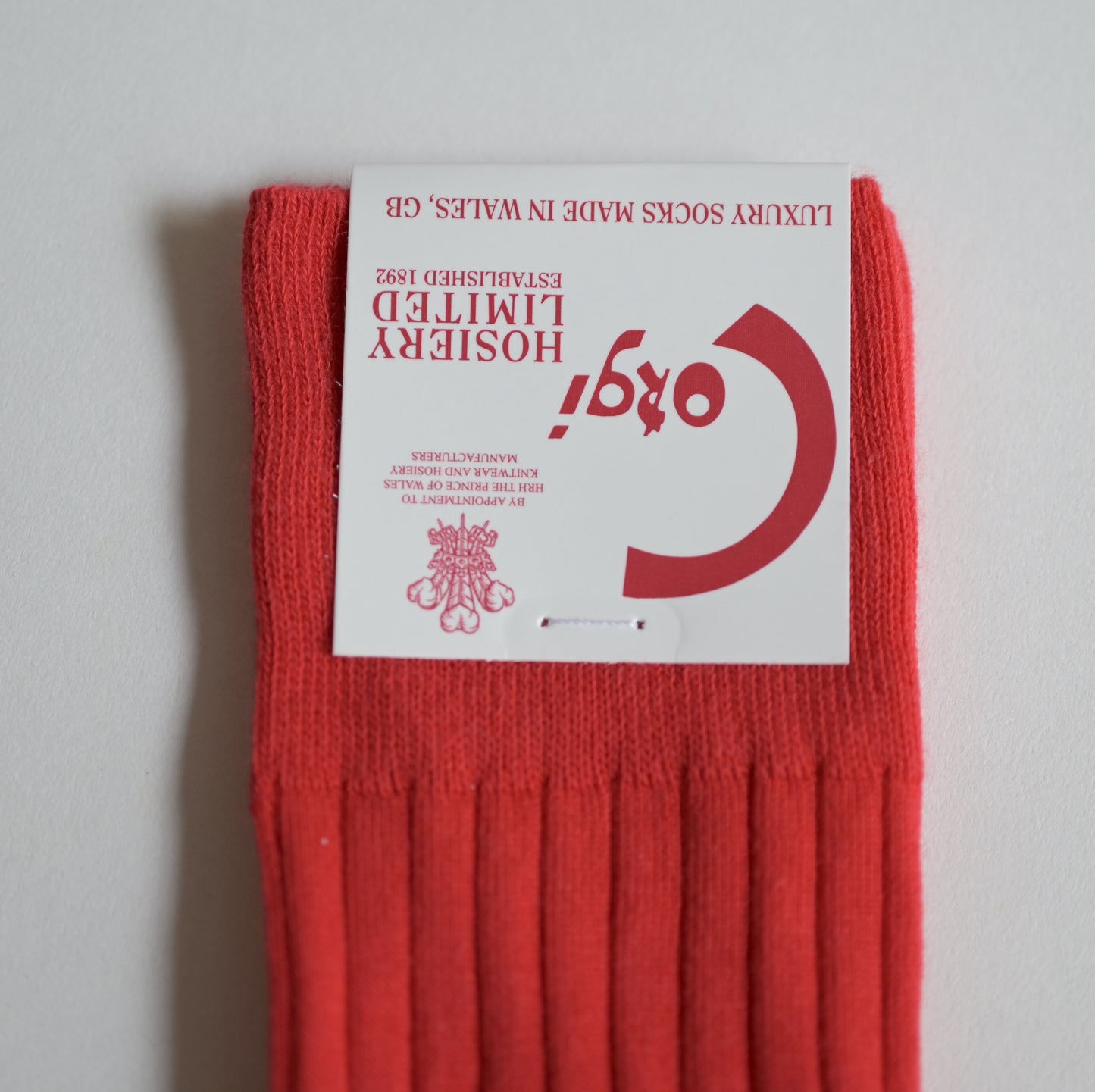 FINE GAUGE COTTON PLAIN WOMENS SOCKS RED