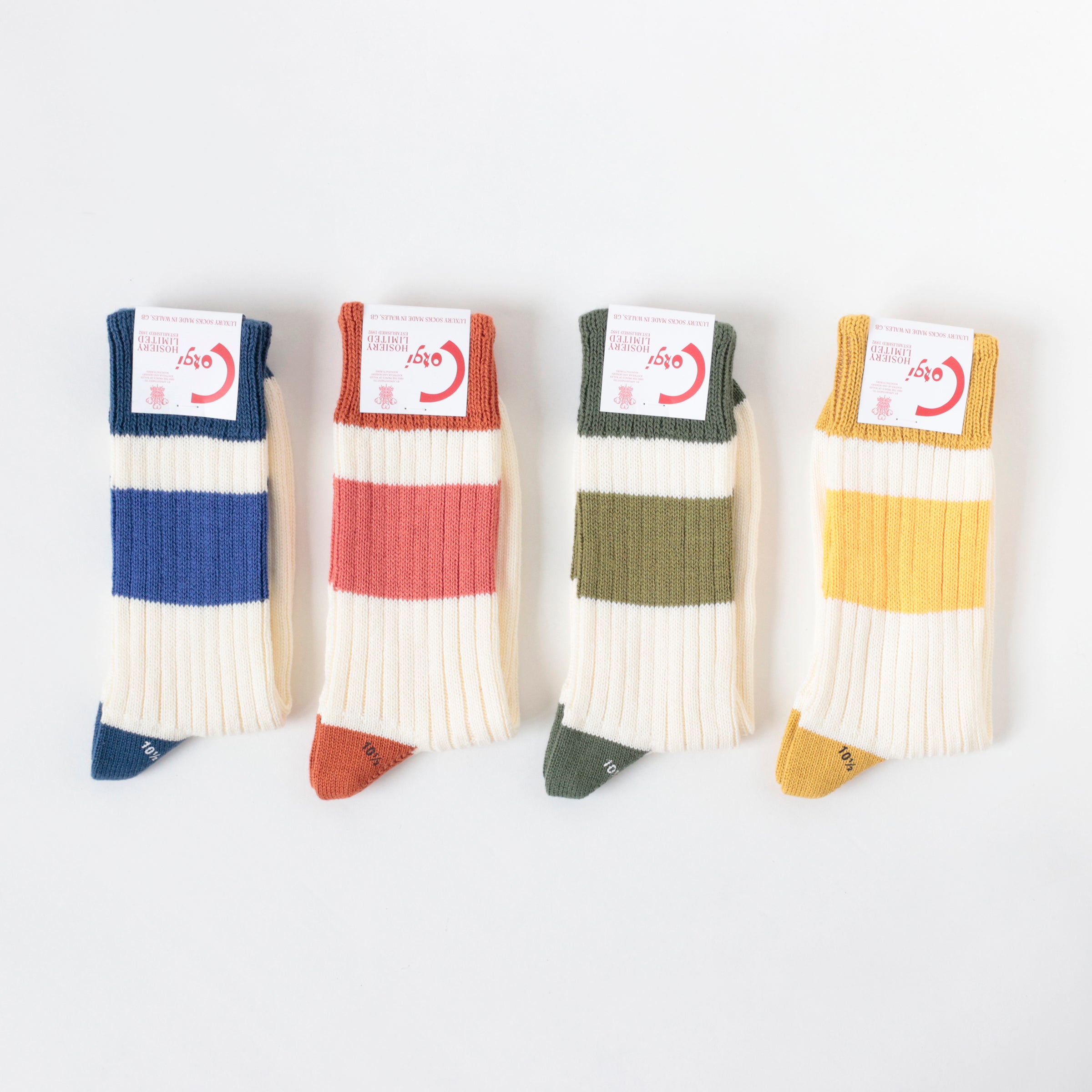 CORGIメンズソックスを追加しました。