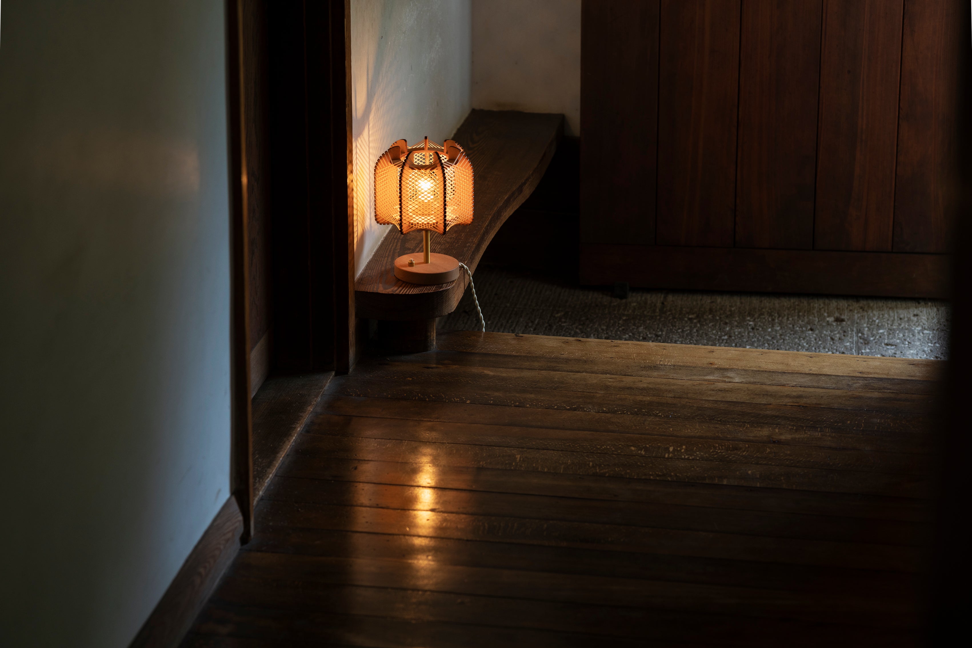 LAFABLIGHT  JEEMI（QADRO DESK LAMP)